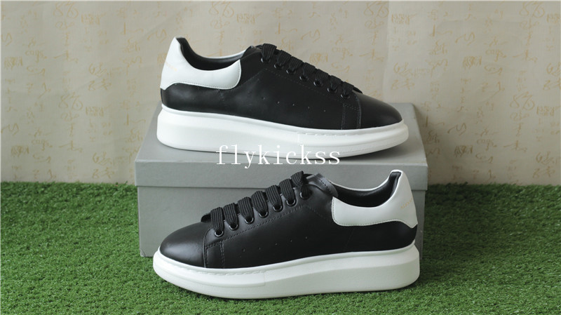 Alexander McQueen Oversized Sneaker Black White